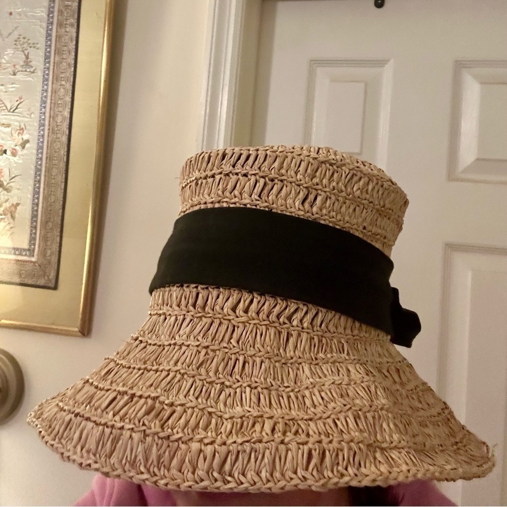 Packable Straw Hat with Black Bow and Coastal Grandma Vibes - Picture 5 of 9